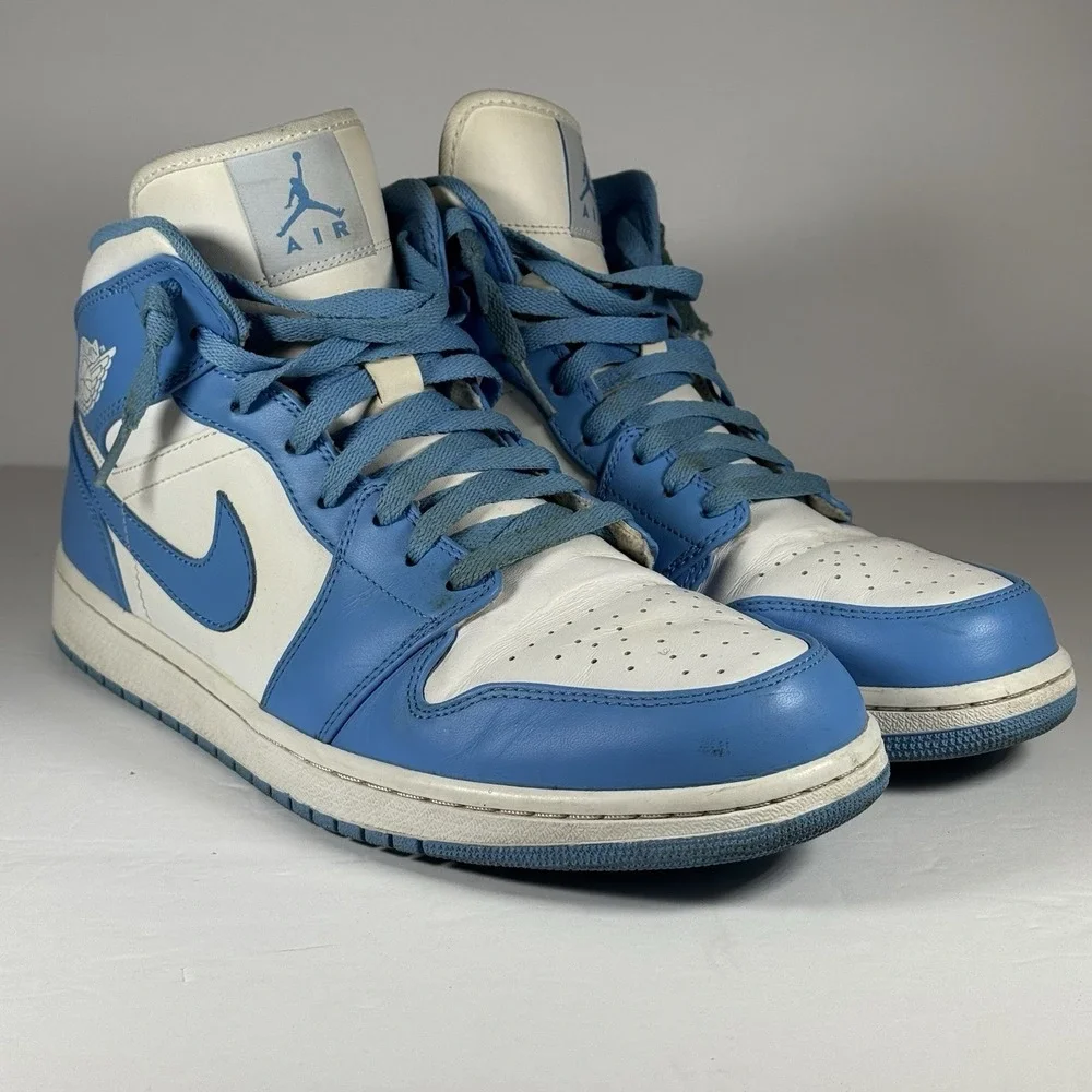 Air Jordan 1 Mid University‎ Blue White Mens Sneakers 554724-106 Size 12 2012